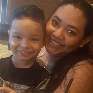 Meet your Posher, Lizeth